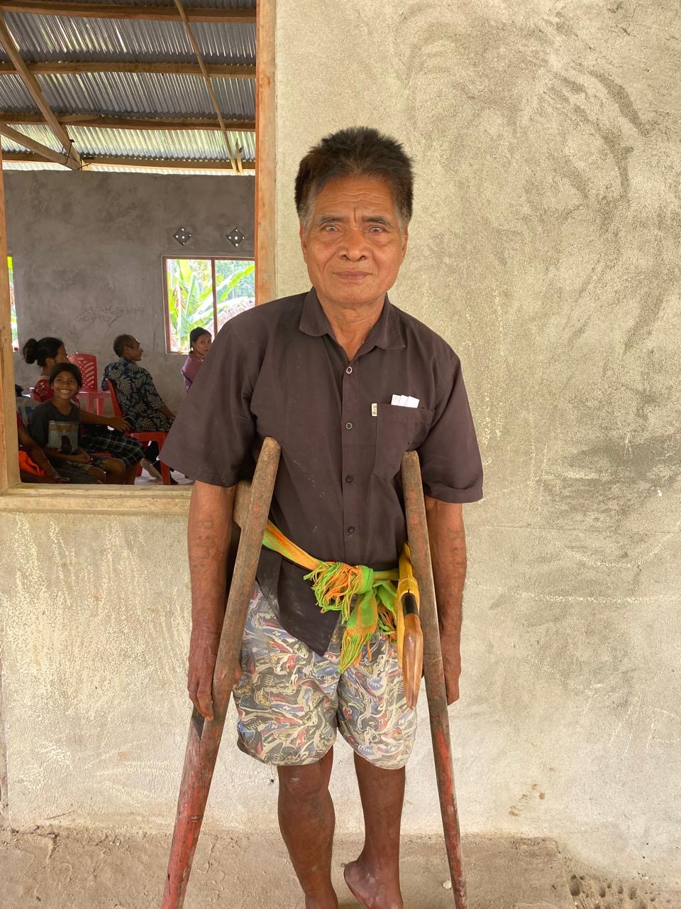 Usaha Pandai Besi Martinus di Desa Pandua&nbsp;Tana