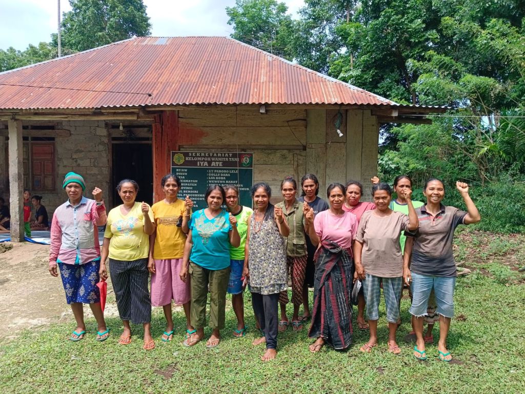 Perempuan Menjaga Pangan